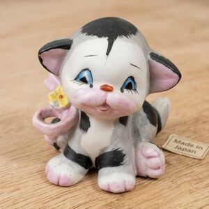 Beth Barton Kitch Gray Kitten Big Blue Eyes Ceramic Cat Figurine Vintage 50s